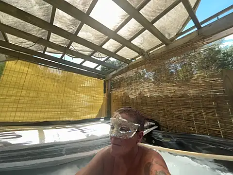 Snapshot of prainxxx22 chatting on 10/01/25, 06:25 prainxxx22 online show from 10/01/25, 06:25