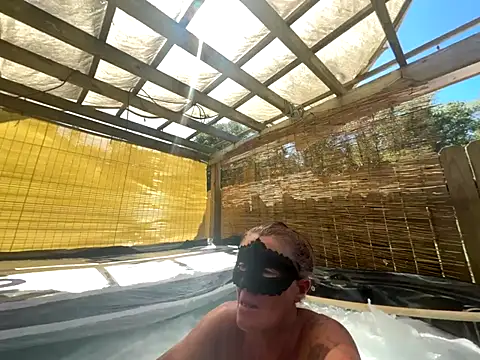 Snapshot of prainxxx22 chatting on 10/03/25, 06:16 prainxxx22 online show from 10/03/25, 06:16