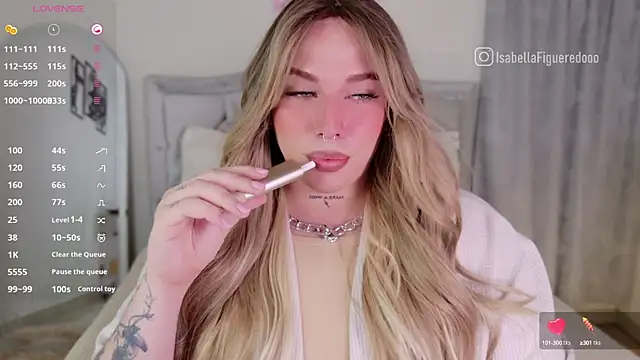 Snapshot of IsabellaFigueredo__ chatting on 01/12/25, 01:21 IsabellaFigueredo   online show from 01/12/25, 01:21