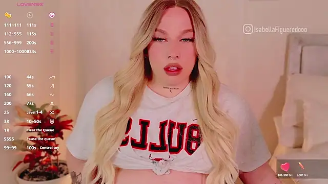 Snapshot of IsabellaFigueredo__ chatting on 02/02/25, 09:30 IsabellaFigueredo   online show from 02/02/25, 09:30