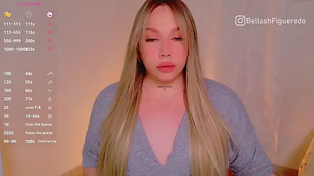 Snapshot of IsabellaFigueredo__ chatting on 02/05/25, 11:23 IsabellaFigueredo   online show from 02/05/25, 11:23