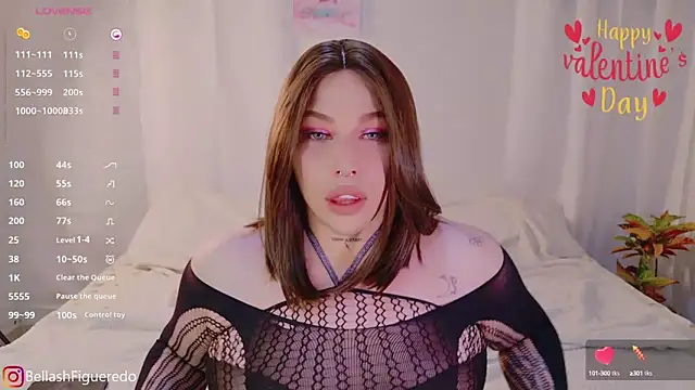 Snapshot of IsabellaFigueredo__ chatting on 02/15/25, 01:31 IsabellaFigueredo   online show from 02/15/25, 01:31