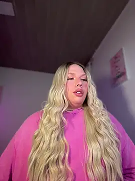 IsabellaFigueredo   online show from 02/21/26, 03:29