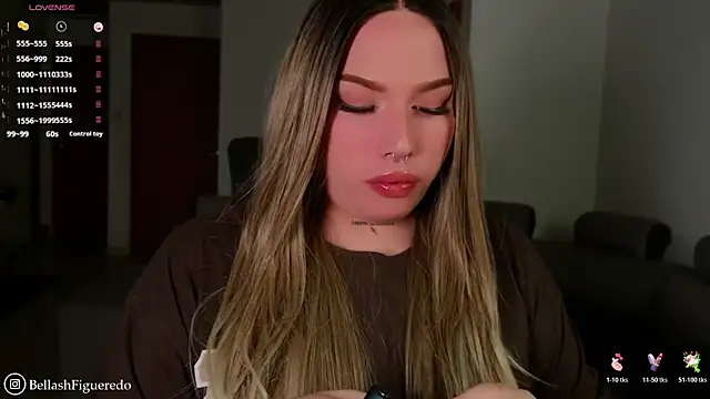 IsabellaFigueredo   online show from 04/07/26, 07:53