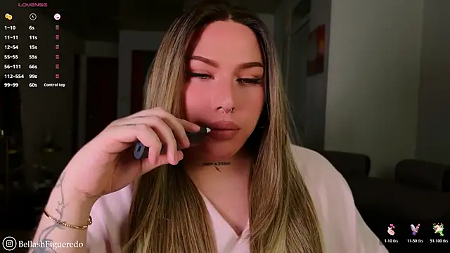 IsabellaFigueredo   online show from 04/11/26, 04:50