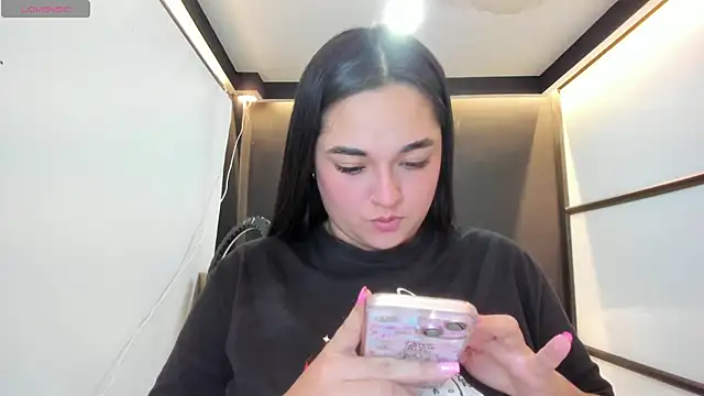 CelesteBrucee online show from 02/08/25, 08:10