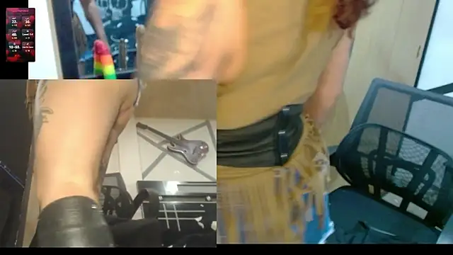 miss cloverrr online show from 10/28/25, 02:37