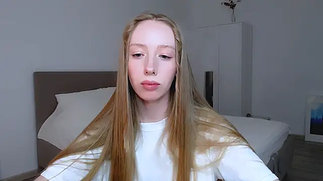 Luna insniity online show from 12/09/24, 12:12