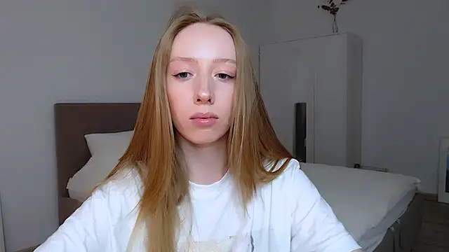 Luna insniity online show from 12/15/24, 12:07