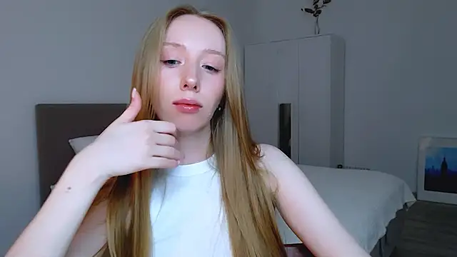 Luna insniity online show from 02/09/25, 10:00