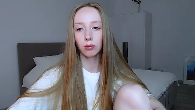 Luna insniity online show from 02/27/25, 07:47