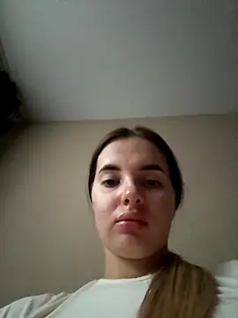 Snapshot of Donna_Evans chatting on 11/02/25, 02:58 Donna Evans online show from 11/02/25, 02:58