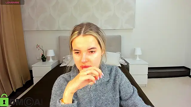 Donna Evans online show from 04/19/26, 12:00