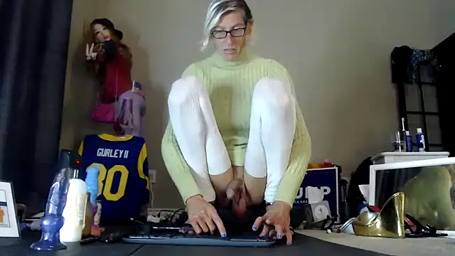 Taylorsexbot online show from 12/13/24, 01:37