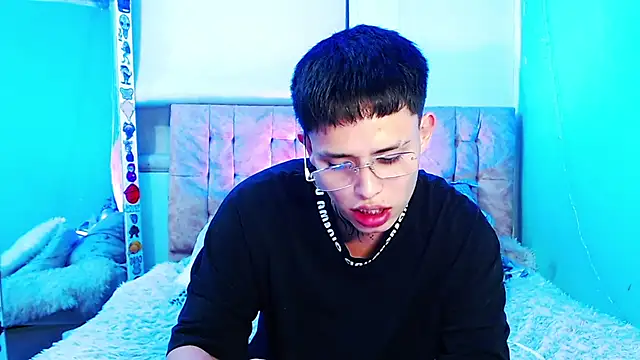  justinmoon2 online show from 05/26/26, 04:41