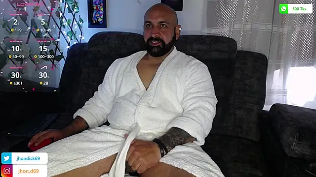 Snapshot of JD-69 chatting on 12/14/24, 05:03 JD-69 online show from 12/14/24, 05:03