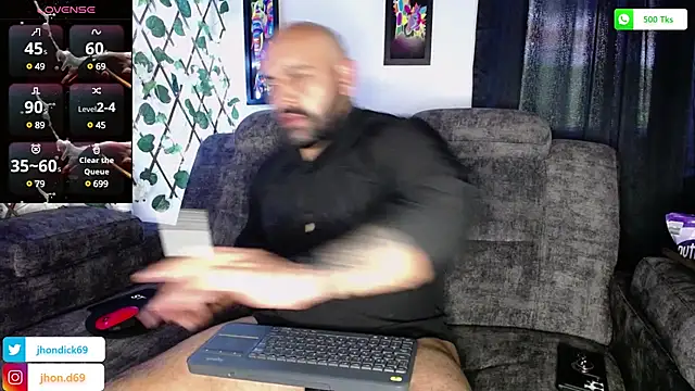 Snapshot of JD-69 chatting on 02/22/25, 09:48 JD-69 online show from 02/22/25, 09:48