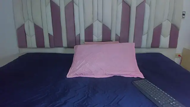 lucyy gray online show from 02/21/25, 03:12