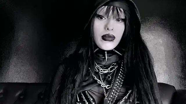 Snapshot of XXIOUX chatting on 03/17/26, 07:39 XXIOUX online show from 03/17/26, 07:39