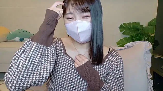 SUZU  online show from 02/03/26, 01:05