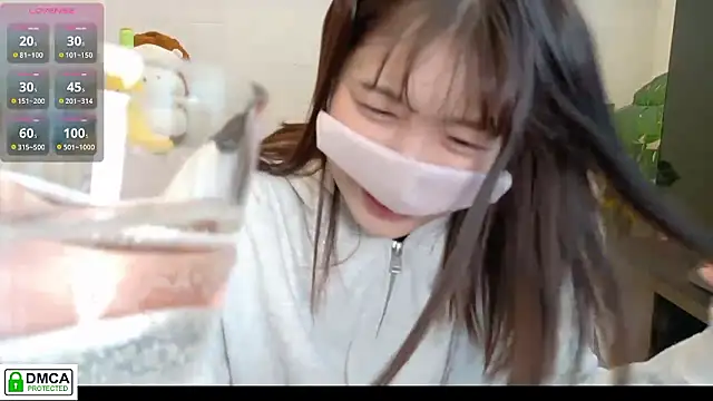 SUZU  online show from 03/01/26, 12:12