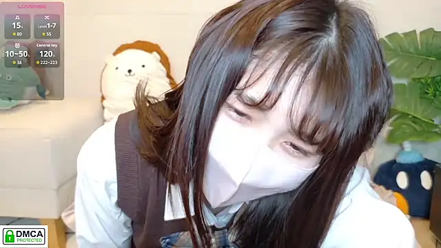 SUZU  online show from 03/06/26, 12:45