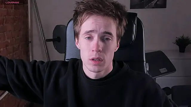 Snapshot of _tokyo_ghoul chatting on 12/08/24, 10:19  tokyo ghoul online show from 12/08/24, 10:19