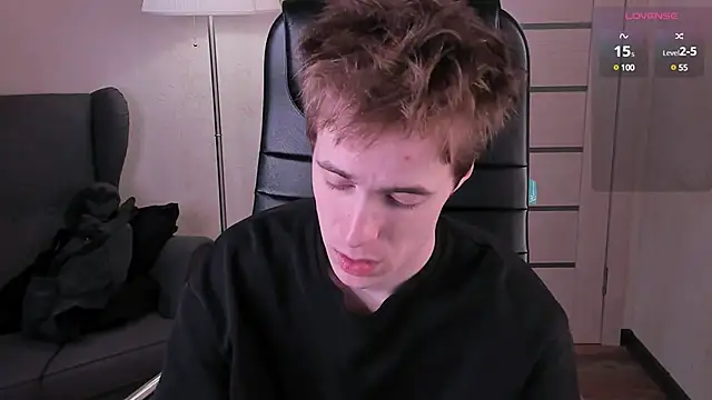 Snapshot of _tokyo_ghoul chatting on 12/13/24, 07:58  tokyo ghoul online show from 12/13/24, 07:58