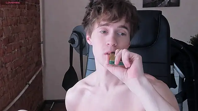 Snapshot of _tokyo_ghoul chatting on 02/28/25, 10:20  tokyo ghoul online show from 02/28/25, 10:20