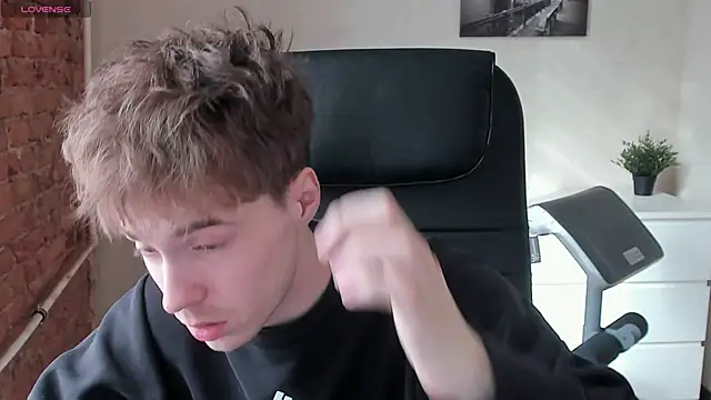 Snapshot of _tokyo_ghoul chatting on 03/07/25, 10:24  tokyo ghoul online show from 03/07/25, 10:24