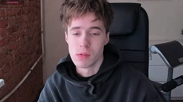 Snapshot of _tokyo_ghoul chatting on 03/16/25, 10:22  tokyo ghoul online show from 03/16/25, 10:22