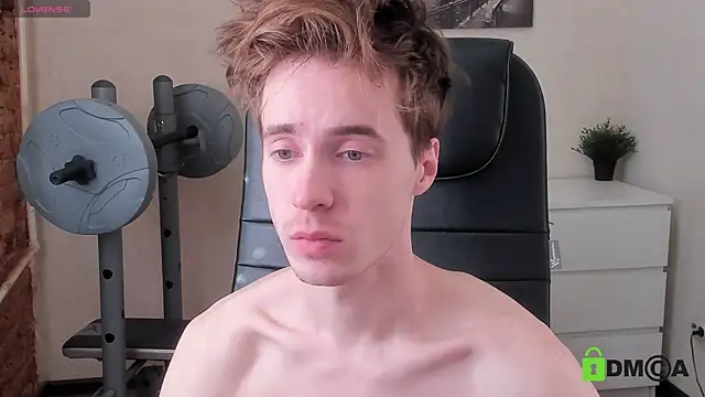 Snapshot of _tokyo_ghoul chatting on 10/17/25, 07:22  tokyo ghoul online show from 10/17/25, 07:22