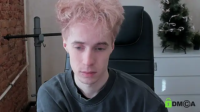 Snapshot of _tokyo_ghoul chatting on 03/21/26, 10:20 tokyo ghoul online show from 03/21/26, 10:20