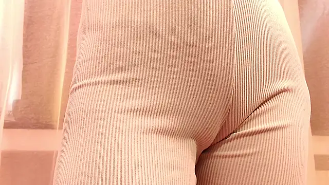 Snapshot of SecretAnni chatting on 02/09/25, 03:01 SecretAnni online show from 02/09/25, 03:01