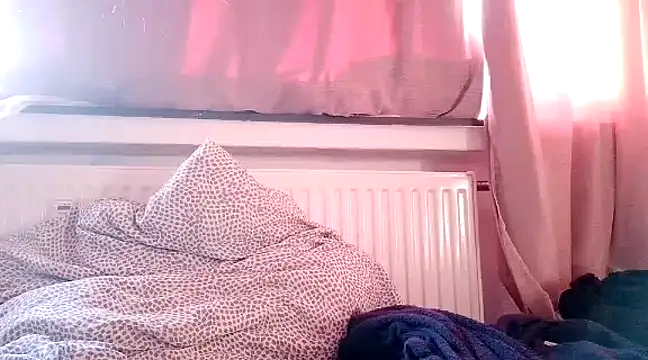 Snapshot of SecretAnni chatting on 02/16/25, 08:10 SecretAnni online show from 02/16/25, 08:10