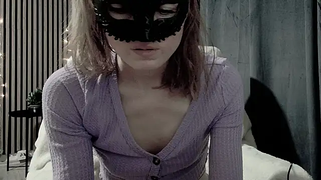 Snapshot of SecretAnni chatting on 10/28/25, 07:16 SecretAnni online show from 10/28/25, 07:16