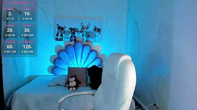 NiickyJones online show from 12/13/25, 07:53