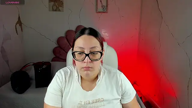 NiickyJones online show from 02/11/26, 10:37