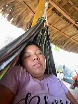 Snapshot of Dellyyymusic chatting on 04/01/26, 08:28 Dellyyymusic online show from 04/01/26, 08:28