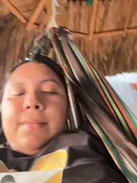 Snapshot of Dellyyymusic chatting on 04/22/26, 11:06 Dellyyymusic online show from 04/22/26, 11:06