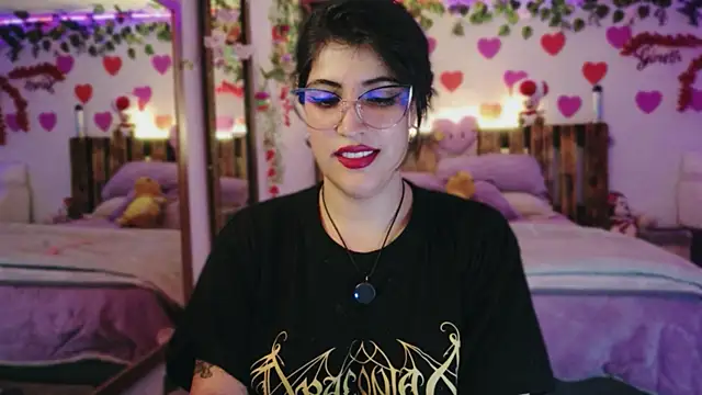 Snapshot of azahar__ziiz chatting on 06/09/26, 12:22 azahar ziiz online show from 06/09/26, 12:22