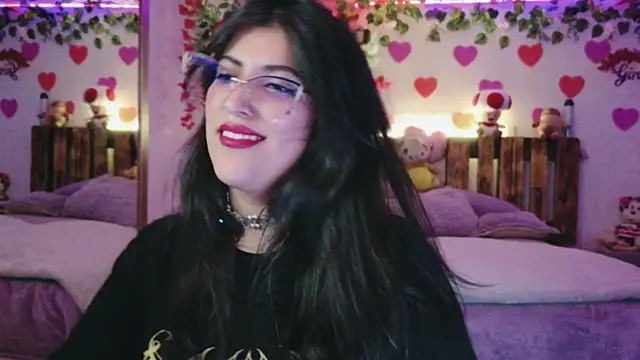 Snapshot of azahar__ziiz chatting on 07/15/26, 11:54 azahar ziiz online show from 07/15/26, 11:54