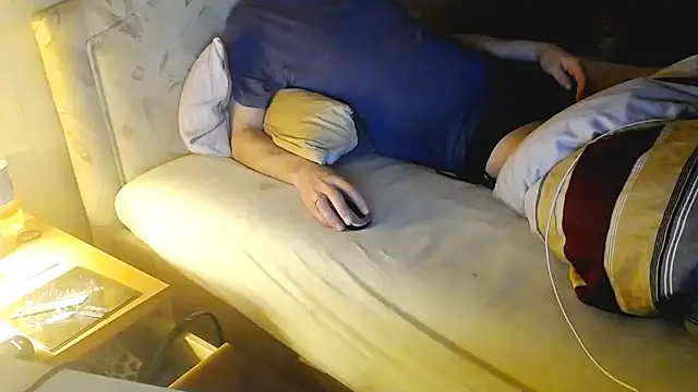 Snapshot of HornyRalfi55 chatting on 01/16/25, 12:31 HornyRalfi55 online show from 01/16/25, 12:31