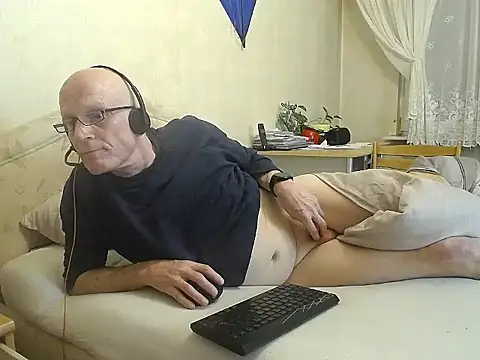 HornyRalfi55 online show from 02/11/26, 05:07