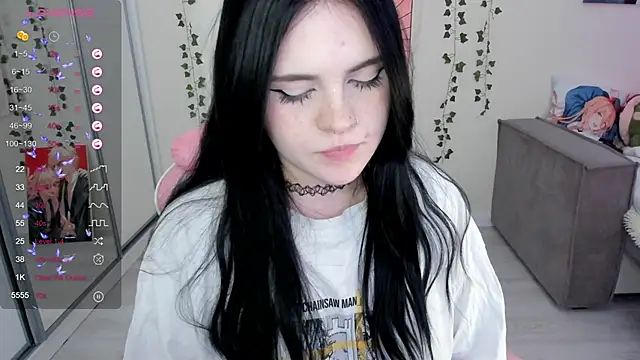 SelenaCute online show from 02/03/25, 08:13