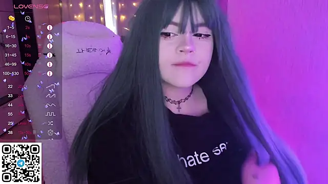 Snapshot of SelenaCute chatting on 03/20/26, 05:34 SelenaCute online show from 03/20/26, 05:34