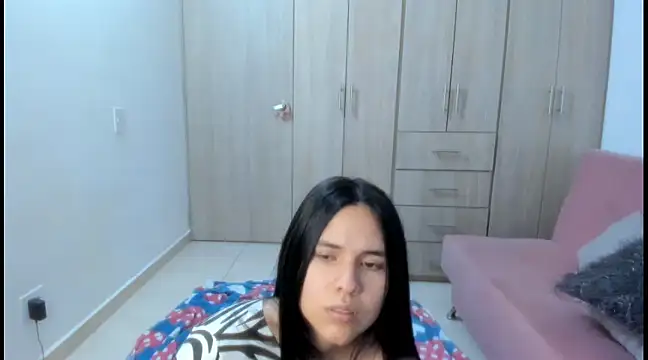 Hana Zurah online show from 03/01/25, 11:58