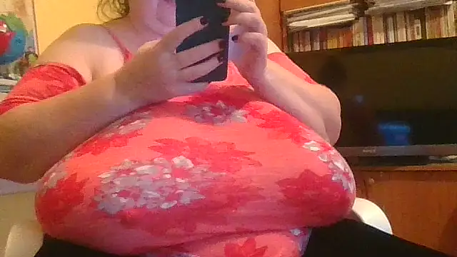 Snapshot of Nataliesbestjuggs chatting on 10/02/25, 02:46 Nataliesbestjuggs online show from 10/02/25, 02:46