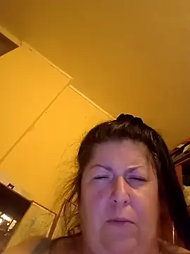 Snapshot of Nataliesbestjuggs chatting on 10/26/25, 08:48 Nataliesbestjuggs online show from 10/26/25, 08:48