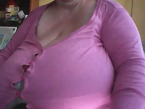 Nataliesbestjuggs online show from 06/14/26, 03:52